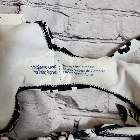 Striped Bikini Bottoms - Picture 7 of 7